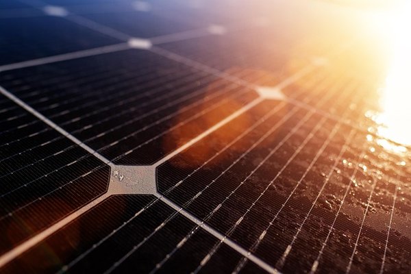 Rénovation d'ampleur : adoptez l'énergie solaire innovante